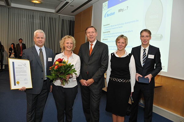 nordson_nestle-supplier-award.png